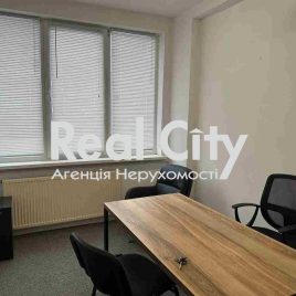 Оренда комерційної нерухомості 11 м2, вул. Зелена. м. Львів