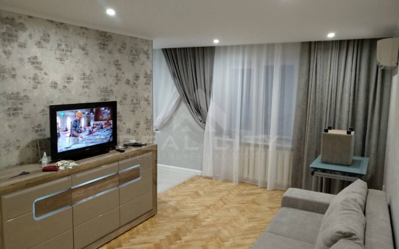 Оренда трьохкімнатної квартири, вул. Зелена. м. Львів