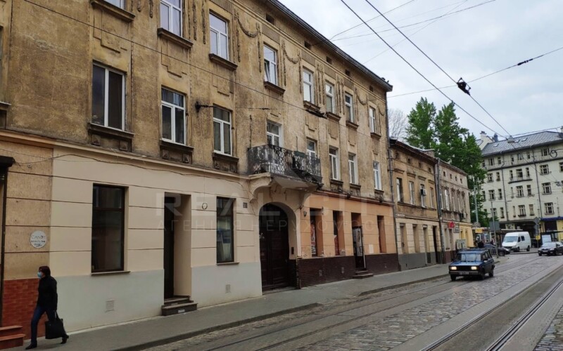 Продаж двокімнатної квартири, вул. Б. Хмельницького. м. Львів
