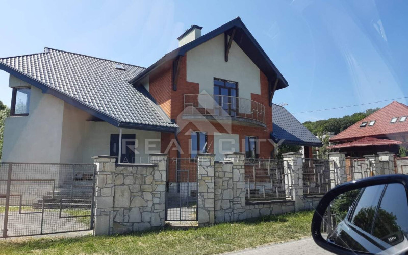 Продаж будинку Винники. м. Львів